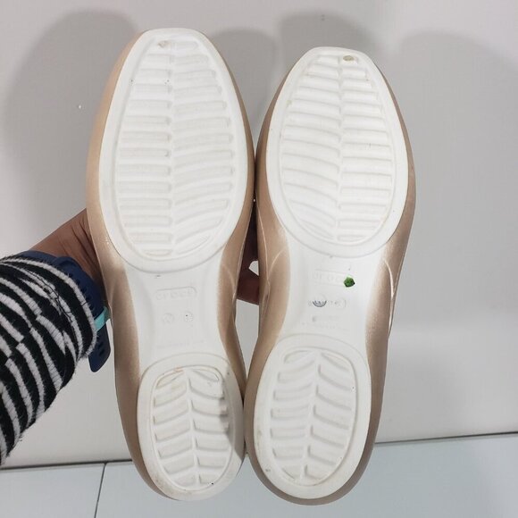 Crocs Sloane Ballet Flats - Picture 10 of 11